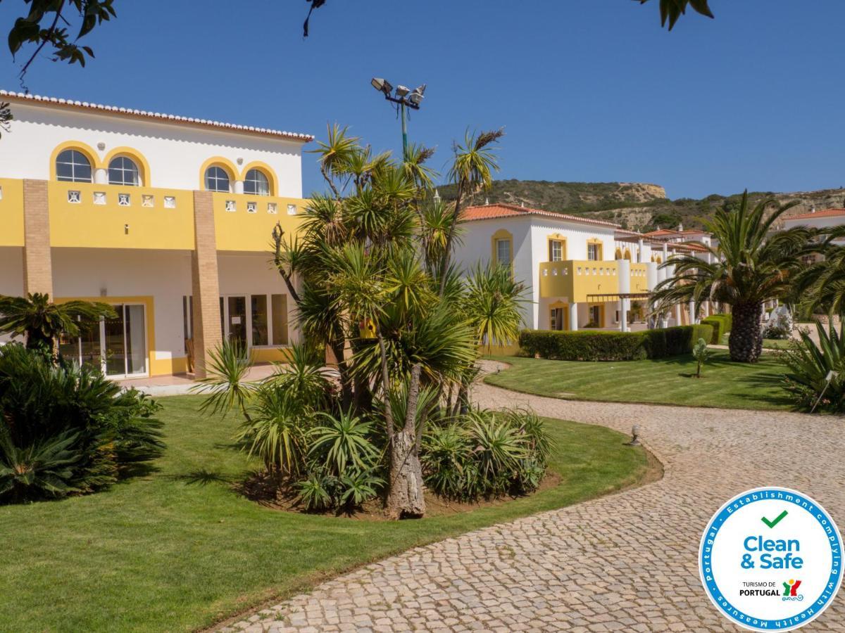 Luz Bay Hotel Экстерьер фото